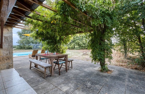 Champagnolles House | Holiday Home 'La Musardière' with Private Pool, Private Terrace and Wi-Fi