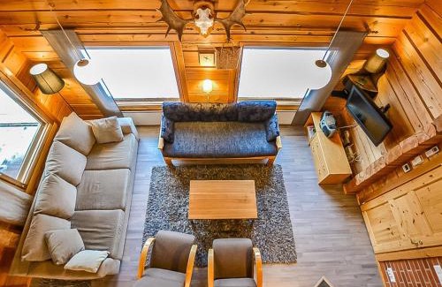 Kehys-Kainuu House | Holiday Home Laattaja mökki by Interhome