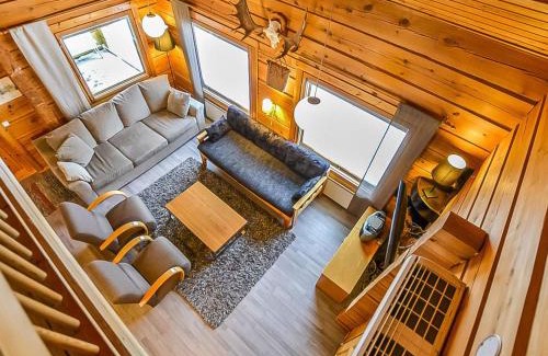 Kehys-Kainuu House | Holiday Home Laattaja mökki by Interhome