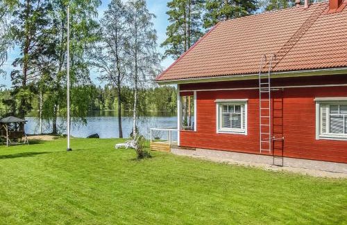 Iltasmaki House | Holiday Home Lauttavalkama by Interhome