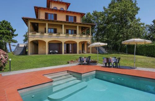 Giugnano House | Holiday Home Le Castagne by Interhome