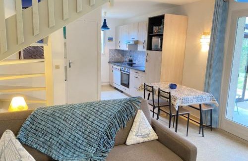 Villers-sur-Mer House | Holiday Home Le Pré Verger-3 by Interhome