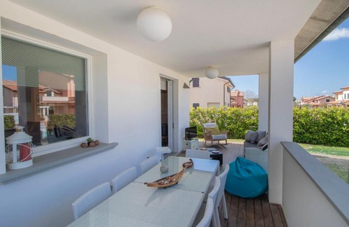 San Vincenzo House | Holiday Home Leisma by Interhome