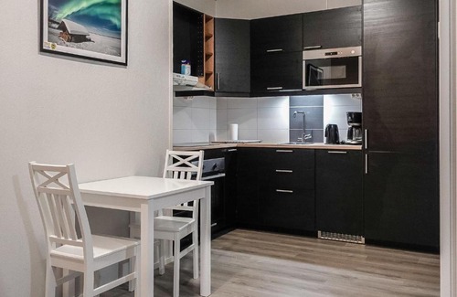 Koengaes House | Holiday Home Levin revontulitaivas b by Interhome