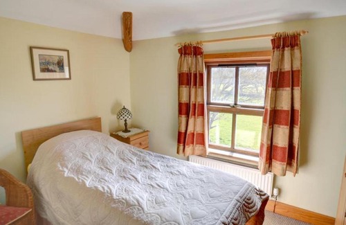 Llanfaglan House | Holiday Home Llanfaglan House by Interhome
