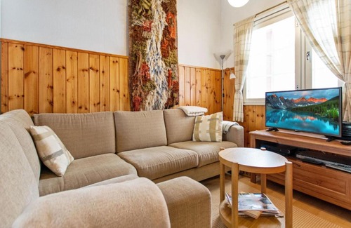 Tormanmaki House | Holiday Home Lomarivi b1 by Interhome