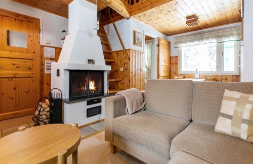 Tormanmaki House | Holiday Home Lomarivi b1 by Interhome