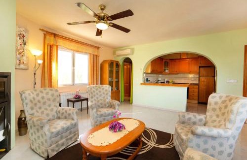 Casas de Torrat House | Holiday Home Lucien Marie by Interhome