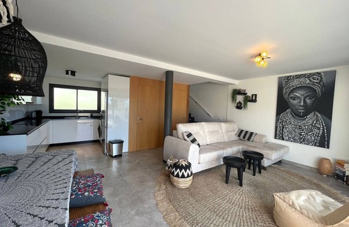 Nerja House | Holiday Home 'Luxe Woning, Fuente Del Baden' with Sea View and Air Conditioning