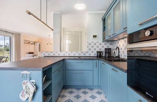 Dranske House | Holiday Home 'Maison Mer Baltique' with Sea View, Private Terrace and Wi-Fi