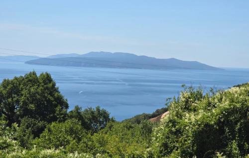 Bregi Villa | Holiday home Marijana by Villas Guide