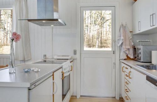 Pedersker House | Holiday Home Mikkelina - 700m from the sea by Interhome
