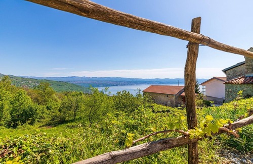 Opatija House | Holiday Home Mikleus in Dobreč