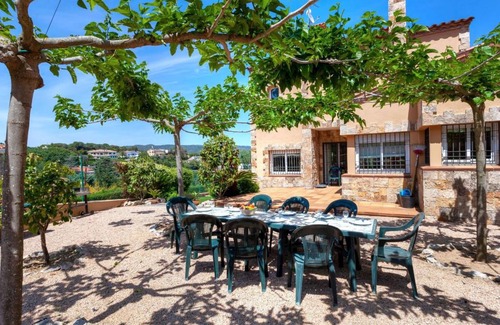 Condado del Jaruco House | Holiday Home Miro