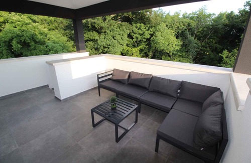 Marceljani House | Holiday home mit Pool und Klimaanlage