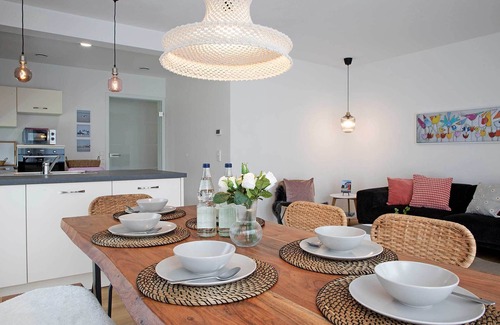 Wasserburg House | Holiday Home 'Moos' with Private Terrace, Shared Garden and Wi-Fi