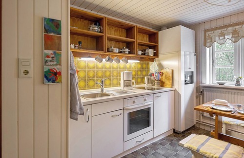 Nordstrand House | Holiday Home 'Moseler Pynackerhof' with Private Terrace and Private Garden