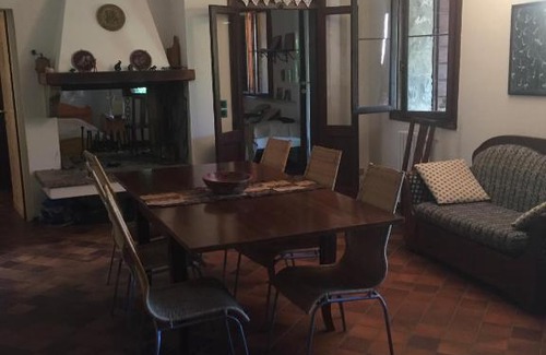 Montegrotto Terme House | Holiday home near Villa Draghi in Montegrotto Terme