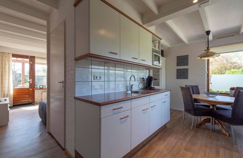 Sint Maartensvlotbrug House | Holiday Home Sint Maartenszee near Beach