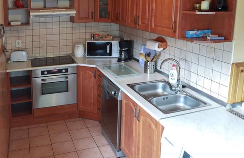 Balatonkeresztur House | Holiday home only 300 m from the beach with air conditioning