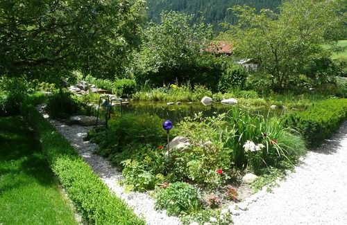 Maishofen Apartment | Holiday home on ground floor, 86 sqm, 2-8 pers., no stairs, pets, internet