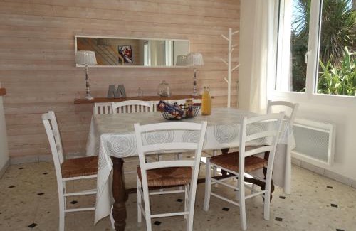 Plozevet House | Holiday Home Partie de pêche by Interhome