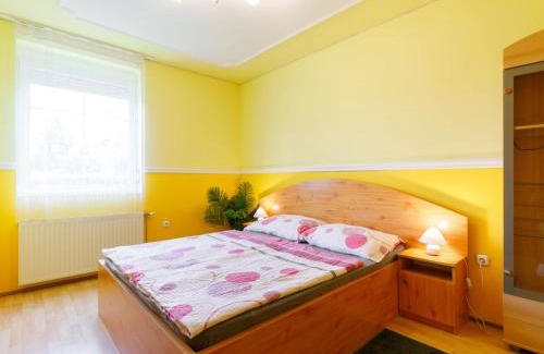 Koroshegy House | Holiday Home Pentaller by Interhome