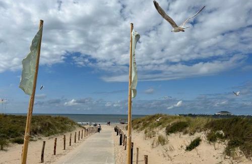 Municipality of Noordwijk Resort | Holiday Home Putter Comfort by Interhome