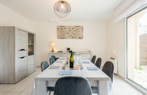 Quiberon House | Holiday Home Résidence Ker Armor by Interhome