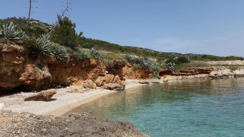 Jelsa House | Holiday Home Rubinić