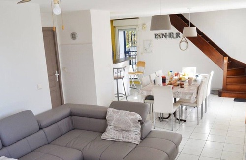 Sete House | Holiday home Sète, 4 bedrooms, 8 people