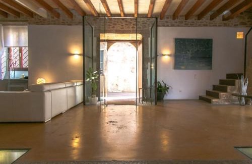 Old Town Alcudia House | Holiday Home Sa Muralla by Interhome