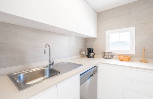 Can Picafort House | Holiday Home 'Sam 3' with Private Pool, Wi-Fi and Air Conditioning