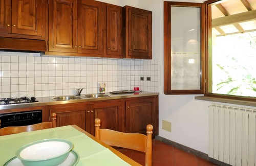 Montieri House | Holiday Home 'San Michele - Casa Rosa' with Mountain View, Shared Pool and Wi-Fi