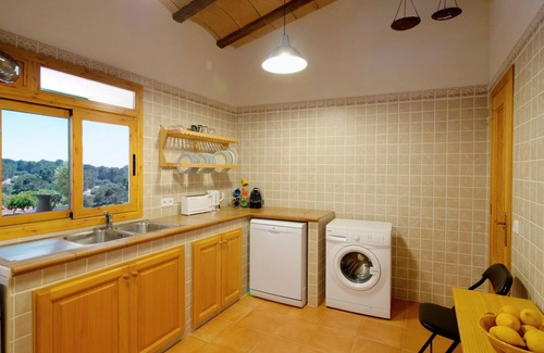 Algaida Villa | Holiday Home Son Fornes with Pool, Wi-Fi, Garden & Terrace; Parking Available