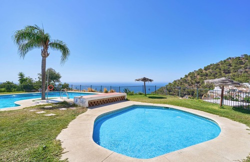 Almunecar House | Holiday Home "Stunning sea views pool garden" with Sea View, Pool & Wi-Fi