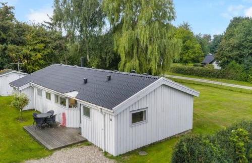 Tranekaer House | Holiday Home Tanita - 450m from the sea by Interhome
