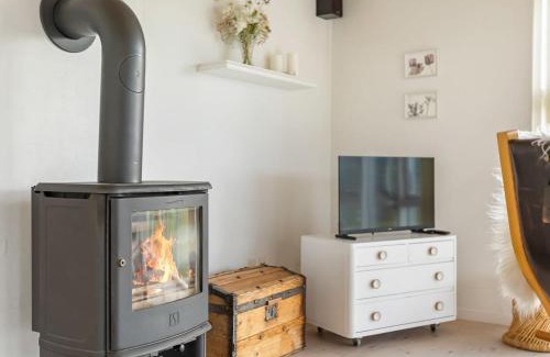 Broager House | Holiday Home Teodosija - 20m from the sea by Interhome