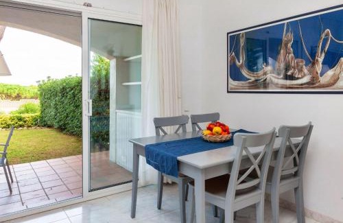 Pals House | Holiday Home Trebol Blanco by Interhome