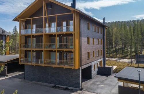 Sirkka House | Holiday Home Tunturinlaita c3 by Interhome