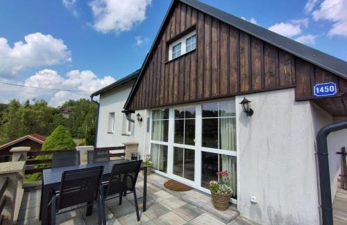 Smrzovka House | Holiday Home U sjezdovky by Interhome