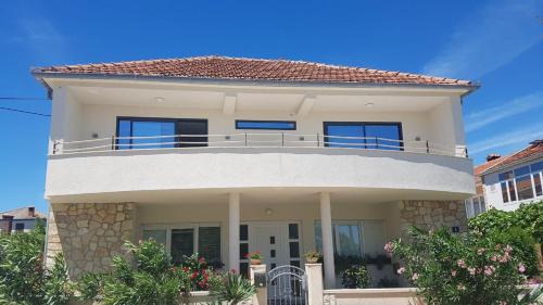 Nin Apartment | Holiday home Velebit