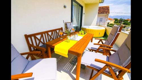 Nin Apartment | Holiday home Velebit