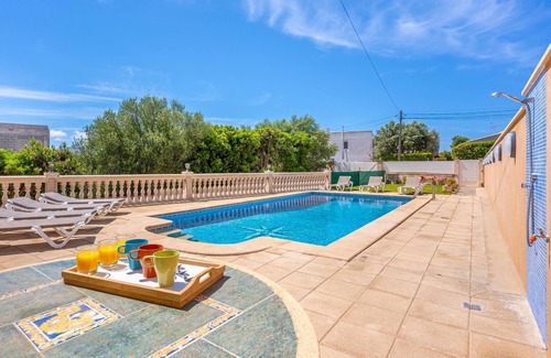 Portocolom House | Holiday Home Villa Alicia with Pool, Wi-Fi & Terrace