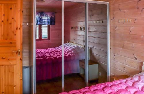 Akaslompolo House | Holiday Home Villa hytönen 2 by Interhome
