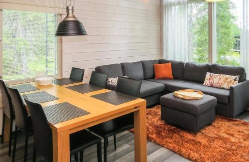 Aikkila House | Holiday Home Villa vuosseli a 2 by Interhome