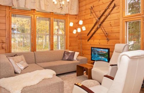 Rukatunturi House | Holiday Home Vuosseli-kelkka 15a by Interhome