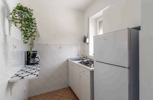 Brulo House | Holiday home with a beautiful garden in a quiet location