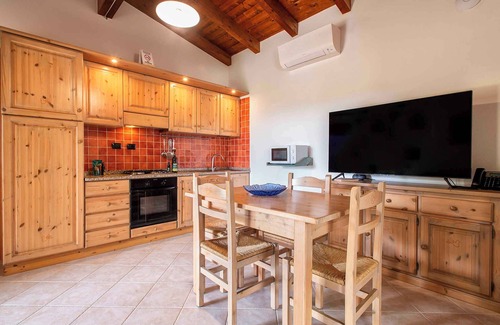 San Teodoro City Centre House | Holiday home with a marvellous view and privacy