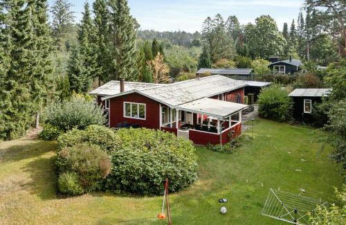 Glesborg House | Holiday Home With Creative Space Near Glesborg